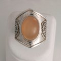 Bague avec pierre de lune orange